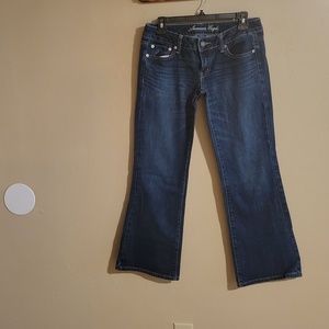 44.	Women’s American Eagle Favorite Boyfriend Jean